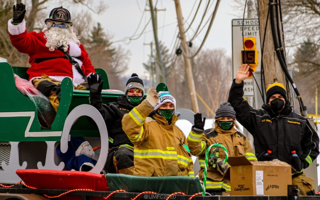 SANTA Parade and “Betsy’s Basket” Food Drive 2023